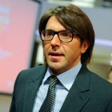 Малахов обошел Урганта в рейтинге доверия россиян 