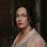 Помолодевшая Гузеева восхитила снимком из деревни