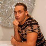 Минаев готов платить пенсию Тарзану: Перестанешь бабушкам и дедушкам завидовать