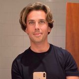 Пугачева накормила Галкина зеленью из собственного огорода