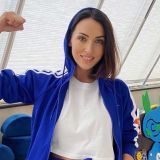 Алсу впервые показала маленького сына, но только со спины