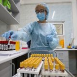 В России коронавирус обнаружили почти у девяти тысяч человек за последние сутки