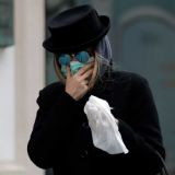 Коронавирус в России за последние сутки обнаружен у 8 726 человек