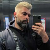 Муж Гагариной после сообщений о разводе публично заявил о любви к другой женщине