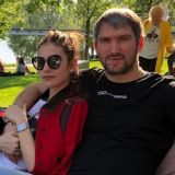 Жена Овечкина показала фото новорожденного сына