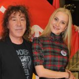 65-летний Владимир Кузьмин выставил интимные фото с молодой женой