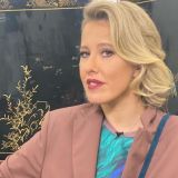 Собчак отреагировала на слухи о романе Харламова с участницей шоу 