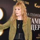 Пугачева благословила Волочкову на исполнение своего хита