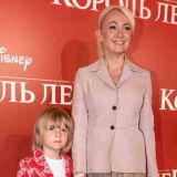 Яна Рудковская тратит баснословные деньги на одежду для сына