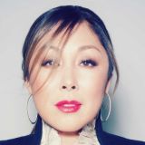 Молитесь за нее: врачи спасают инфицированную Аниту Цой