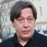 Умеет договариваться с судьями: адвоката Ефремова назвали 