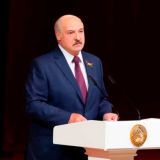 Лукашенко дал интервью без обуви: журналист назвал причину