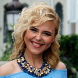 Разводящаяся Пелагея похвасталась шикарной фигурой в бикини