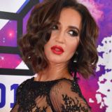 Над оголившейся Бузовой посмеялся народ: Откуда грудь?