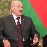 Лукашенко о порассуждал о другой жизни белорусов: Нас запрягали бы в телегу и погоняли кнутом