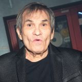 Сын плюнул в лицо пьяному Бари Алибасову