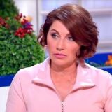 Сябитова выдала 28-летнюю дочь замуж