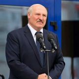 Протестующие белорусы нашли замену Лукашенко