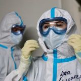 Число зараженных коронавирусом в России превысило 800 тысяч