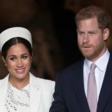 Книга с откровениями о Меган Маркл и принце Гарри грозит разрушить их отношения с королевской семьей