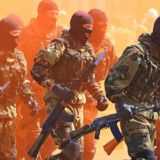 Лукашенко стянул войска в Минск перед голосованием на президентских выборах