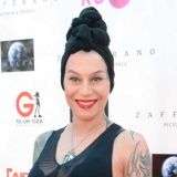 Наргиз хочет судиться с Жириновским за 