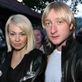 Плющенко и Рудковскую предупредили о последствиях встречи с грызунами