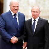 Эксперт об отношениях Лукашенко и Путина: Запахло жареным – прибежал