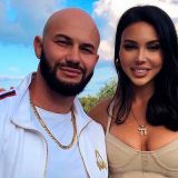 Самойлова и Джиган вернулись с отдыха без двух членов семьи