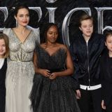 Анджелина Джоли запрещает детям грустить о Брэде Питте