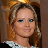 Борисова показала себя в юности: пухлые щеки и каре