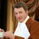 Руководитель театра рассказал правду об увольнении выпивающего Башарова