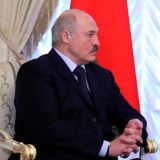 Лукашенко о призыве оппозиции отзывать депутатов: Начали бодягу 