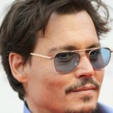 В дочки годится: Джонни Депп запал на молоденькую актрису