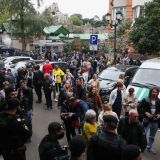 Сумасшедшие фанатки и черные маги встали на защиту Ефремова: что происходит возле зала суда