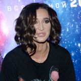 Отказавшая в фото ребенку с ДЦП учительница получила смачную пощечину от Бузовой