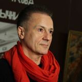 За исполнением следит помощник: стало известно о странных желаниях Олега Меньшикова