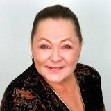 Встречались десять лет: Раиса Рязанова рассказала о романе с женатым мужчиной