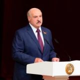 Почему Лукашенко держит в секрете имя преемника? Ответ политолога