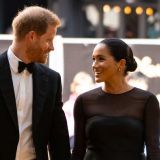 Меган Маркл долго готовила принца Гарри к уходу  из королевской семьи