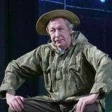 Адвокат ломится на тюремную сцену к Ефремову: С ним хоть на край света