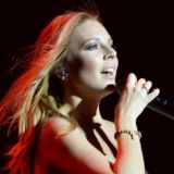 Последствия болезни? Беременная Подольская встала на весы