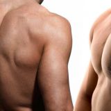 Кравец назвала ставших папами от суррогатных матерей певцов-геев