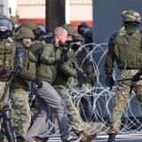 Заявление МВД Белоруссии о применении боевого оружия на протестах назвали блефом 