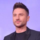 Сергей Лазарев показал обручальное кольцо