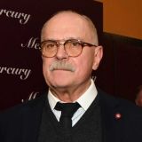 На Первом канале посмеялись над диалогом Михалкова и Путина