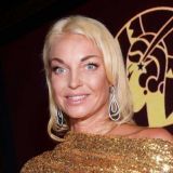 Хотели втоптать в грязь: Волочкова сбежала с интервью после жестокой подставы