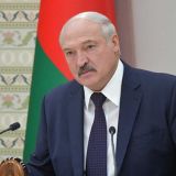 Лукашенко пригрозил расправой протестующим: Нам отступать некуда