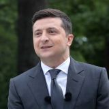 Зеленский тепло принял оправданного по делу об убийстве украинского нацгвардейца: Вы молодец