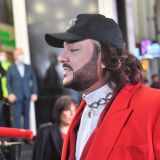 Знаменитую певицу закидали камнями за выступление с Киркоровым